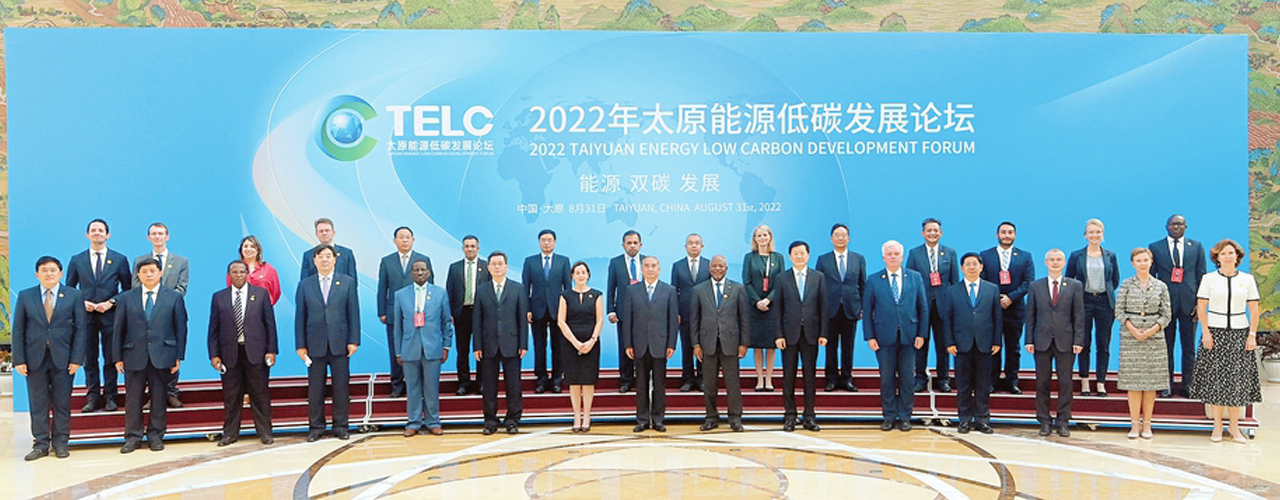 Roundtable of foreign diplomats held in Shanxi